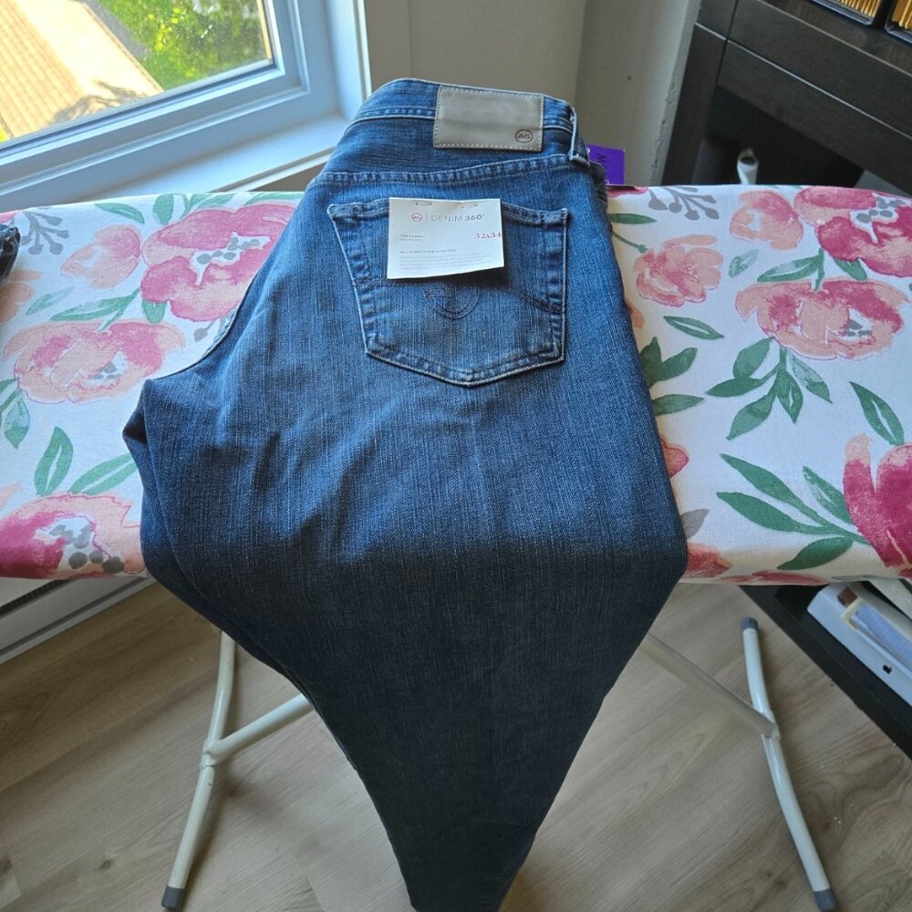 NWT mens AG Adriano Goldschmied Everett Slim Straight Leg Jeans sz 32
